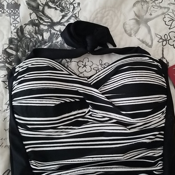 Bikini 1 piece swimsuit black and white - Picture 2 of 9